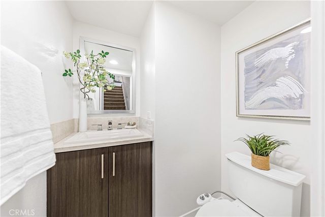 248 Rockefeller, Irvine, CA 92612