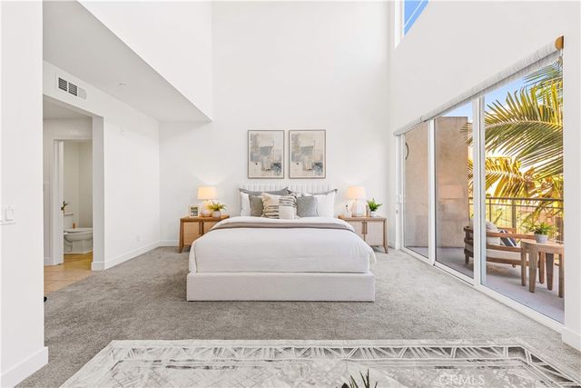 248 Rockefeller, Irvine, CA 92612