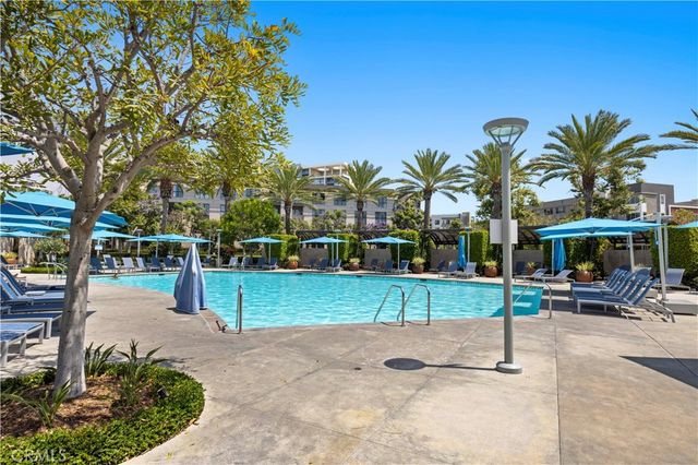 248 Rockefeller, Irvine, CA 92612