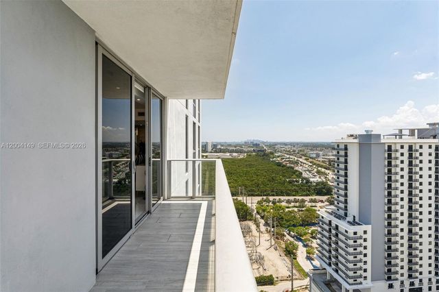 16385 Biscayne Blvd 3001, North Miami Beach, FL 33160