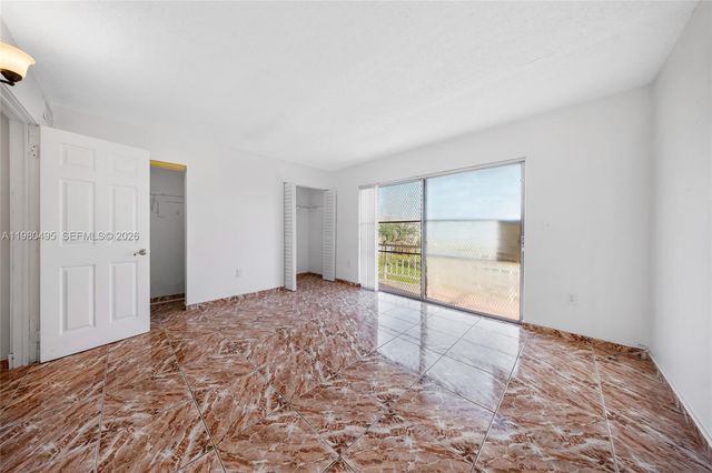 301 NW 177th St 201, Miami Gardens, FL 33169