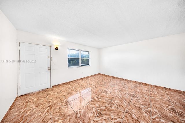 301 NW 177th St 201, Miami Gardens, FL 33169