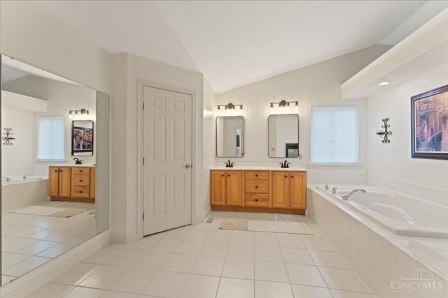 6675 Nicole Lane, Miami Twp, OH 45140