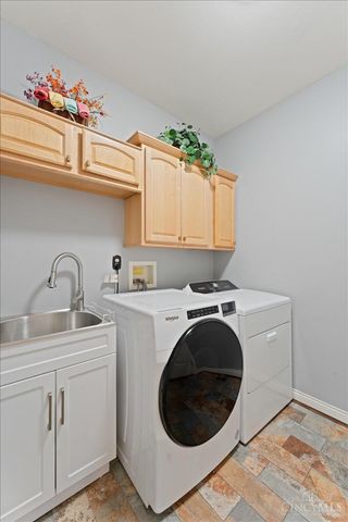 6675 Nicole Lane, Miami Twp, OH 45140