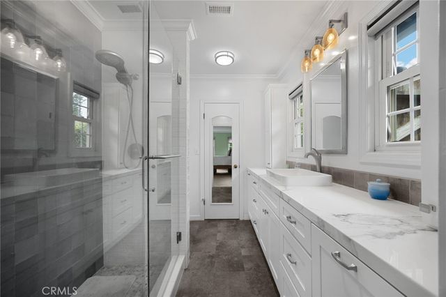 419 E Sunny Hills Road, Fullerton, CA 92835
