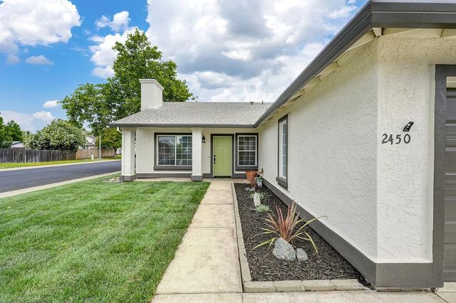 2450 Floradale Way, Lincoln, CA 95648
