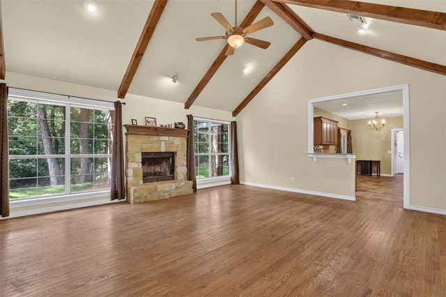 1690 Deerwood Trail, Edmond, OK 73034