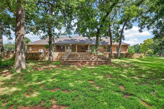 1690 Deerwood Trail, Edmond, OK 73034