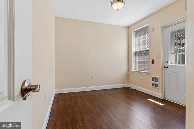 1819 CHRISTIAN ST, Philadelphia, PA 19146