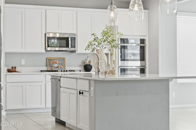 15754 W MADISON Street, Goodyear, AZ 85338