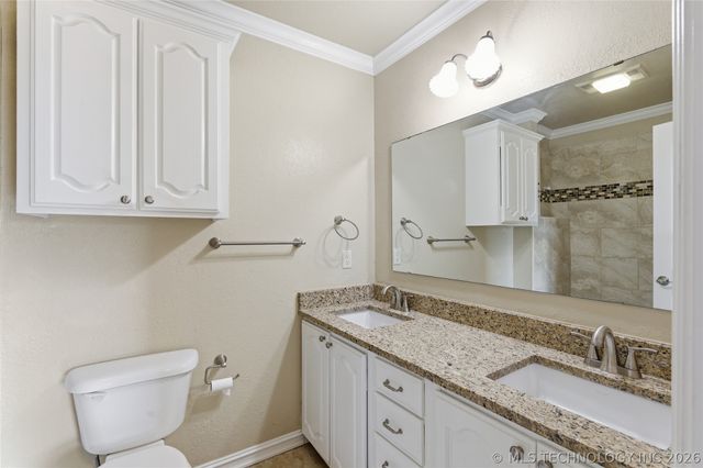 8512 E 121st Street S, Bixby, OK 74008