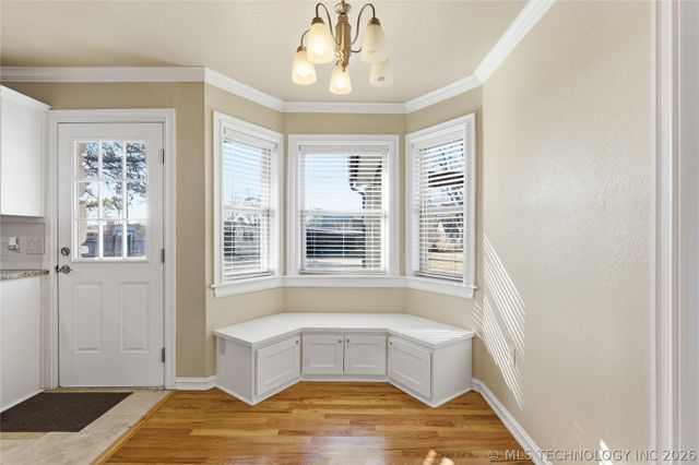 8512 E 121st Street S, Bixby, OK 74008