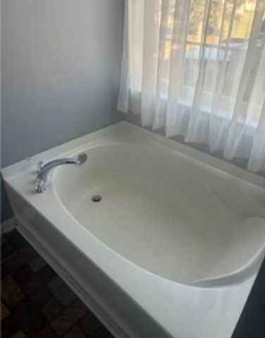 2320 Hockett Dr, Nashville, TN 37218