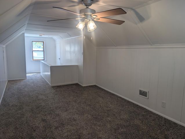 1111 Maryland Avenue E, Saint Paul, MN 55106