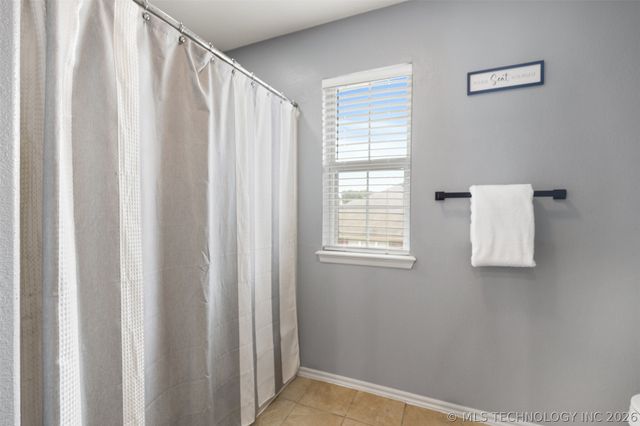 2449 S Tamarack Avenue, Broken Arrow, OK 74012