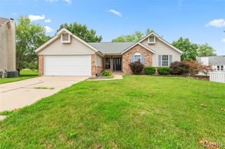 5922 Saddlehorn Court, St Charles, MO 63304