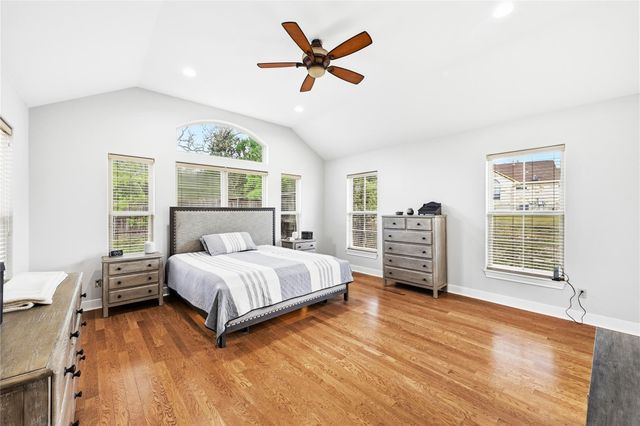 140 Winchester RD, Bastrop, TX 78602