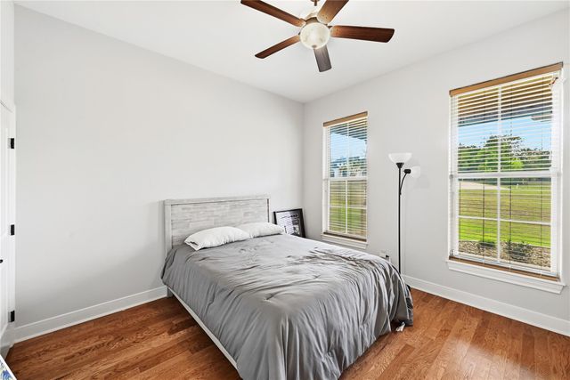 140 Winchester RD, Bastrop, TX 78602