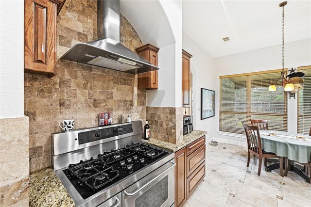 140 Winchester RD, Bastrop, TX 78602