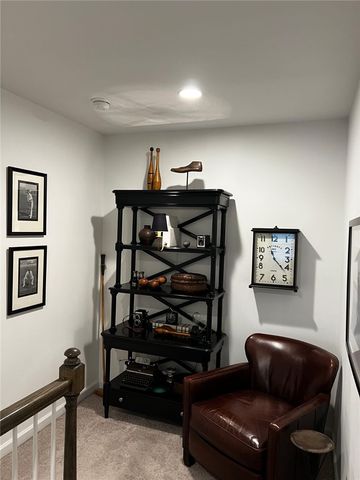 315 Parade St, Cranberry Twp, PA 16066