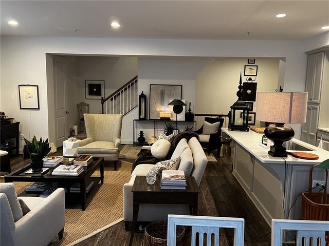 315 Parade St, Cranberry Twp, PA 16066