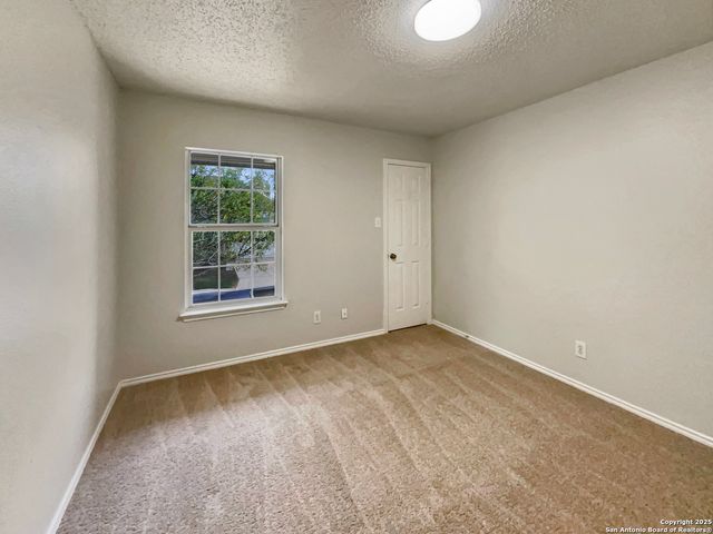 7327 Caddington, Converse, TX 78109