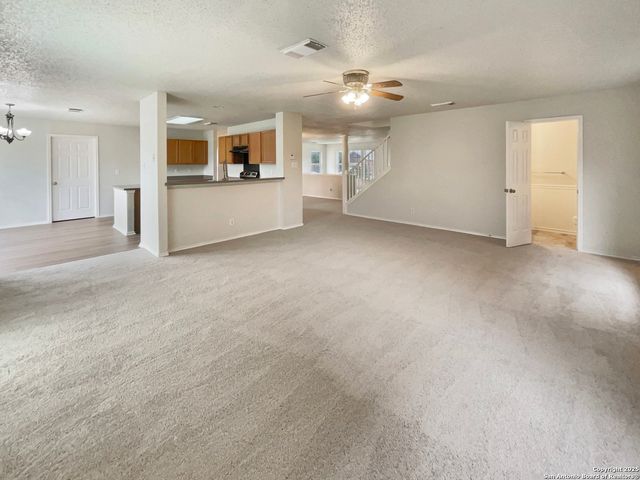 7327 Caddington, Converse, TX 78109