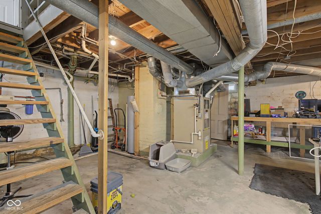 609 W Broadway Street, Alexandria, IN 46001