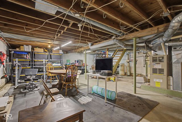 609 W Broadway Street, Alexandria, IN 46001