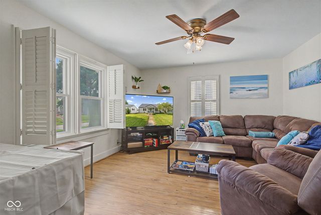 609 W Broadway Street, Alexandria, IN 46001