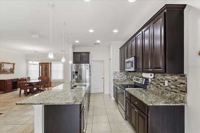 21 LEWISDALE LANE, Palm Coast, FL 32137