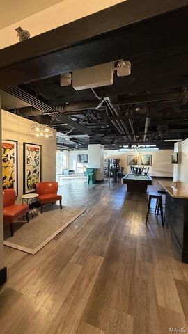 210 N 17th Street 907, St Louis, MO 63103