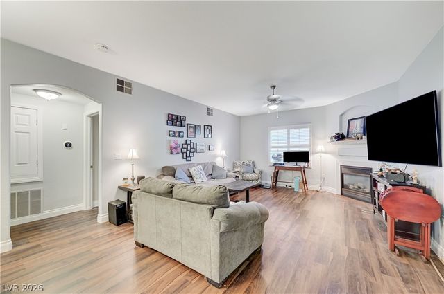 3917 Lazy Pine Street 102, Las Vegas, NV 89108