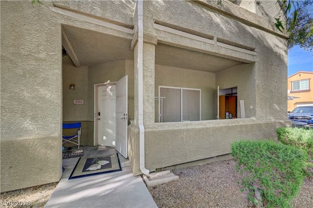 3917 Lazy Pine Street 102, Las Vegas, NV 89108
