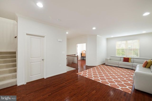 42557 DREAMWEAVER DR, Brambleton, VA 20148