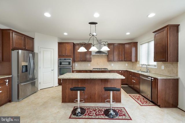 42557 DREAMWEAVER DR, Brambleton, VA 20148