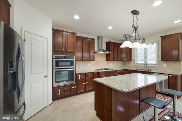 42557 DREAMWEAVER DR, Brambleton, VA 20148