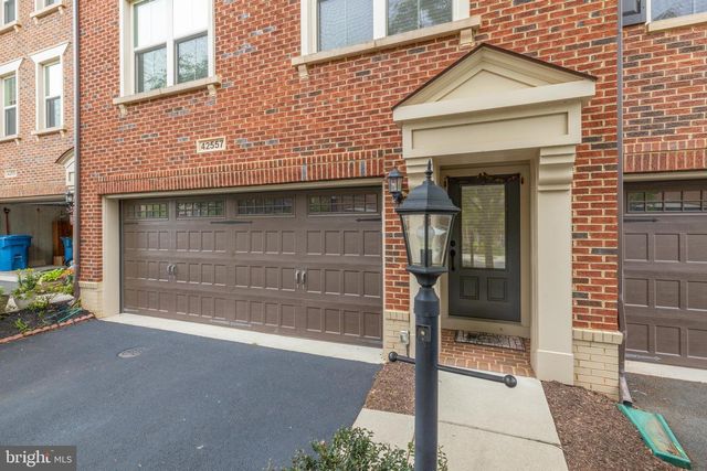 42557 DREAMWEAVER DR, Brambleton, VA 20148