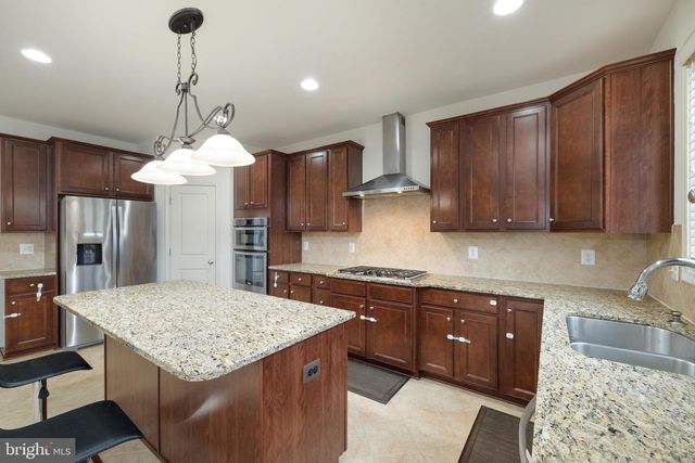 42557 DREAMWEAVER DR, Brambleton, VA 20148
