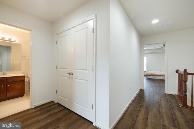 42557 DREAMWEAVER DR, Brambleton, VA 20148