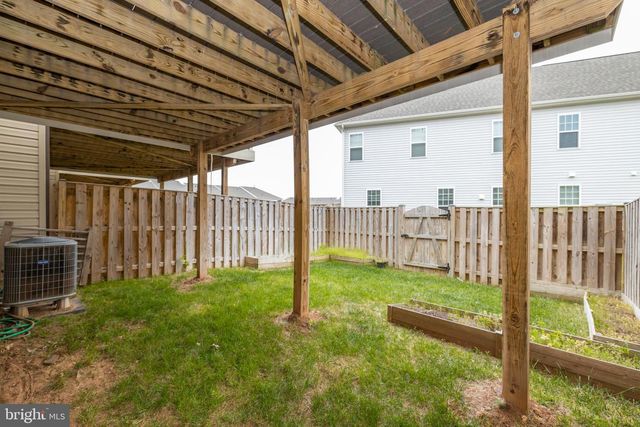42557 DREAMWEAVER DR, Brambleton, VA 20148