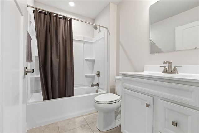 134 Olivia Dr, Center Twp, PA 15061