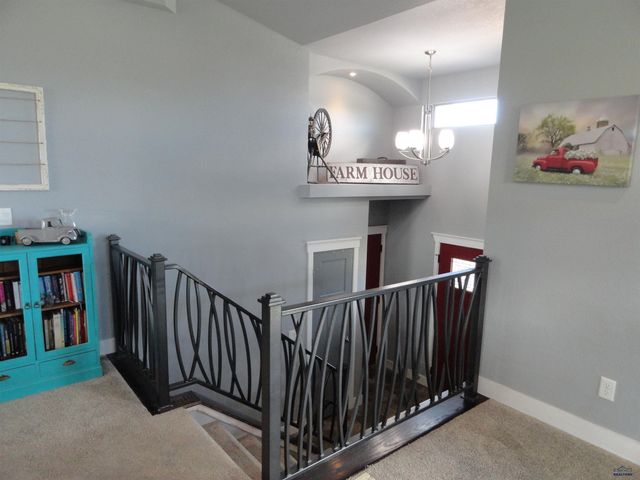 10049 KAELEM CT, Summerset, SD 57718