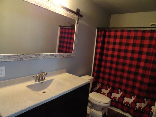 10049 KAELEM CT, Summerset, SD 57718