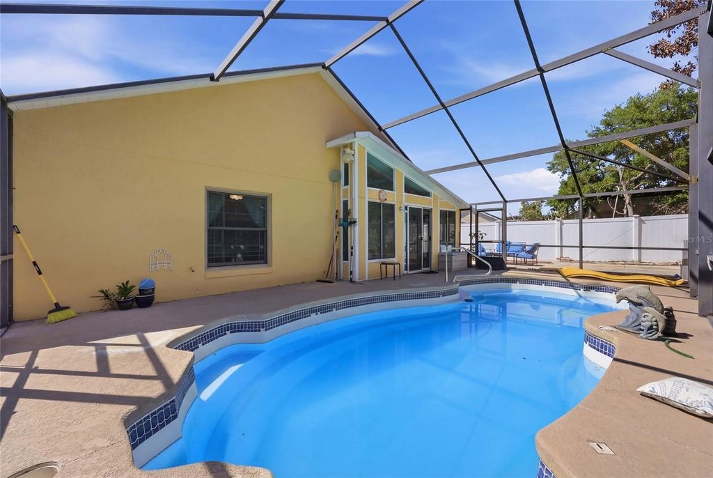 Image 22 of property listing at 12315 KENTON COURT, Orlando, FL 32837
