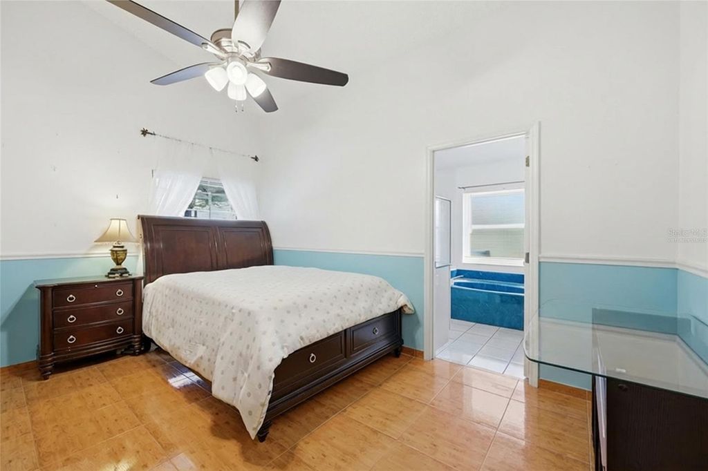 Image 5 of property listing at 12315 KENTON COURT, Orlando, FL 32837