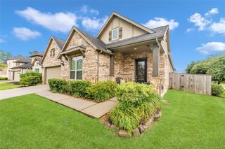 561 Rolling Brook Lane, Pinehurst, TX 77362