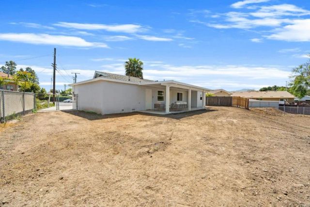 9048 Willowgrove Place, Santee, CA 92071