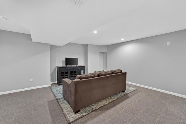 2569 Wildcat Drive, Fitchburg, WI 53711