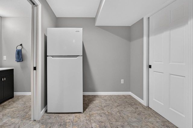2569 Wildcat Drive, Fitchburg, WI 53711